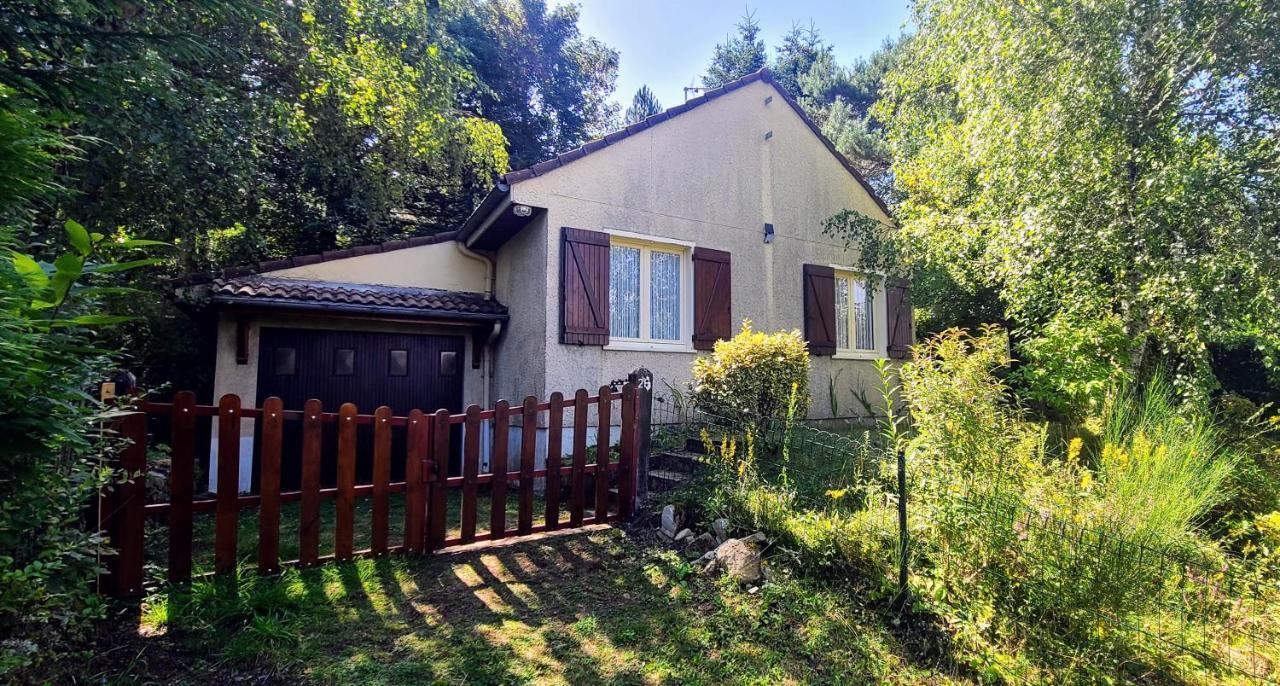 Maisonnette Lac De Vassiviere Beaumont-du-Lac Exterior foto